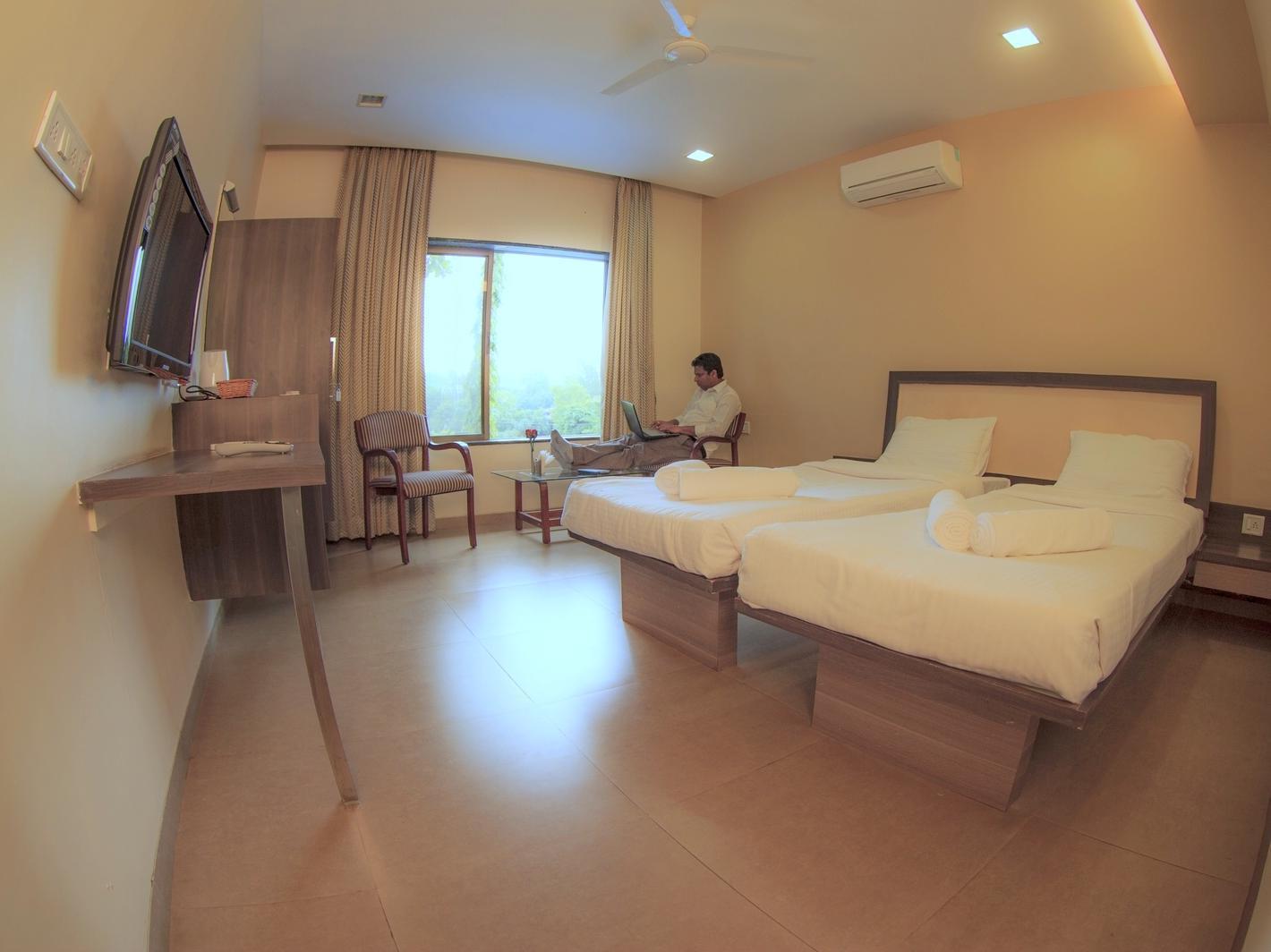 Green Valley Resort Khadoli Экстерьер фото