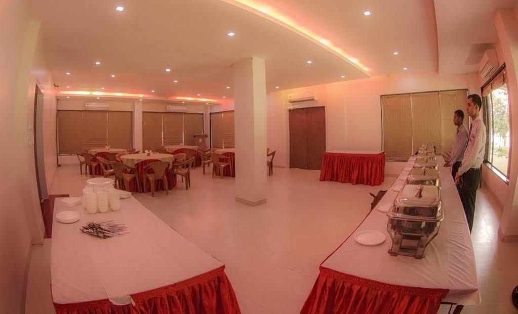 Green Valley Resort Khadoli Экстерьер фото
